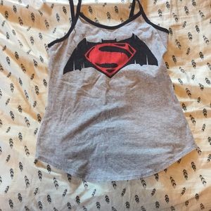 Superman v Batman tank